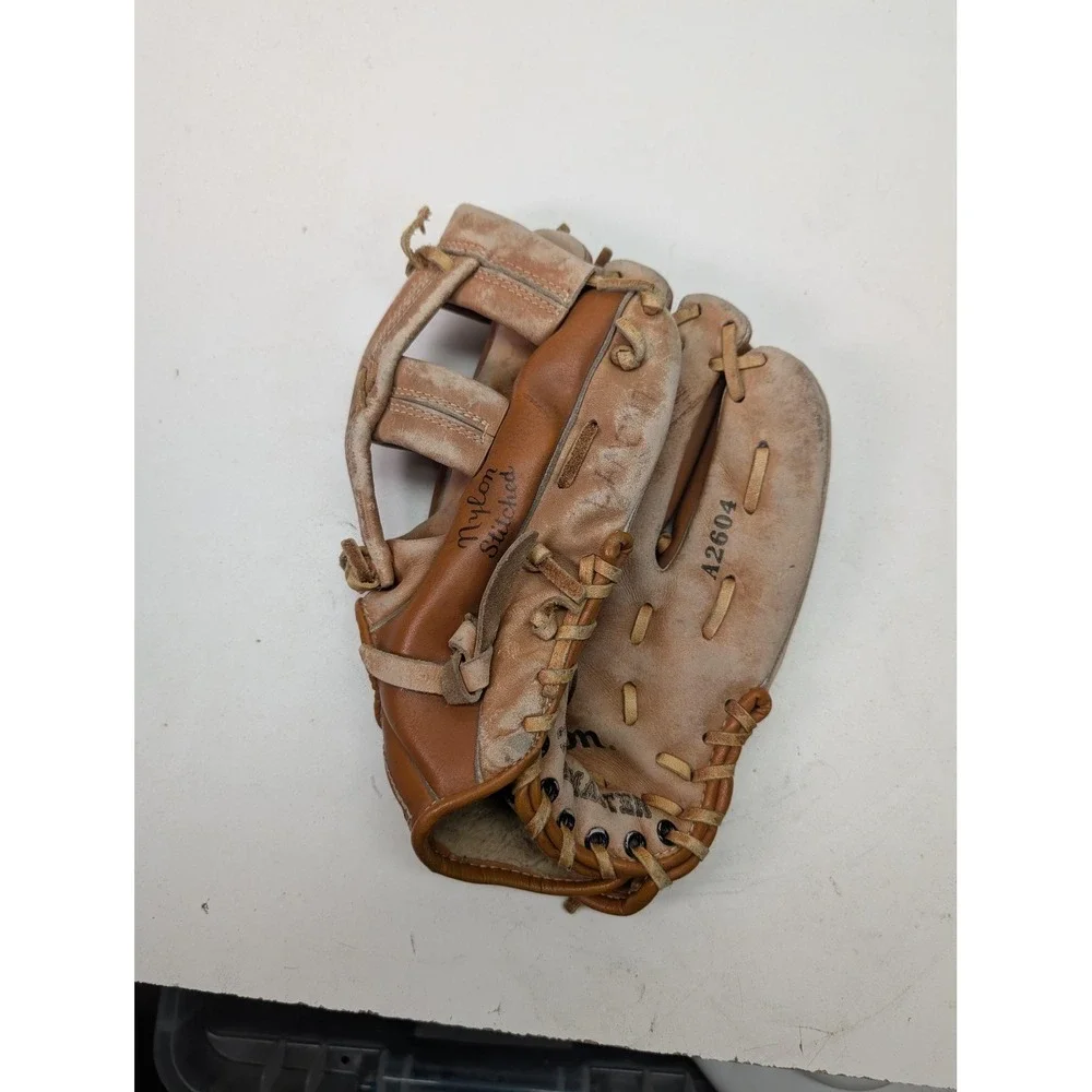 Vintage Wilson A2604 Fieldmaster Baseball Glove‎ Grip-Tite Youth Mitt Nylon